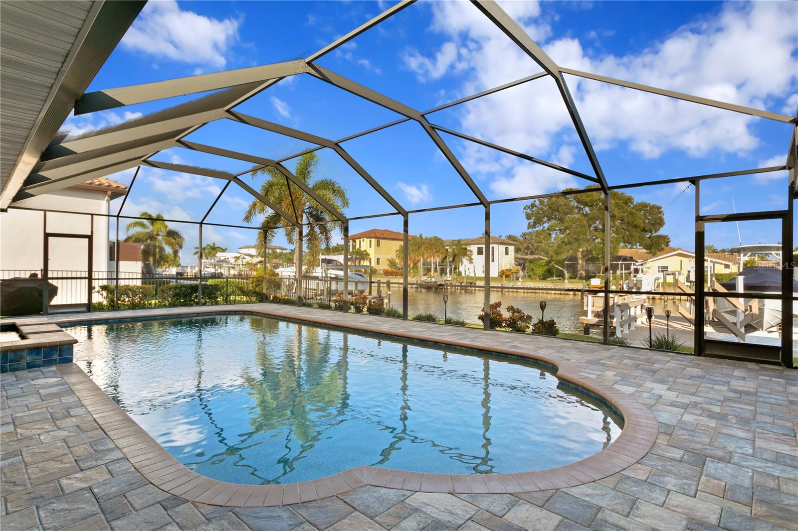 VENETIAN ISLES - Residential