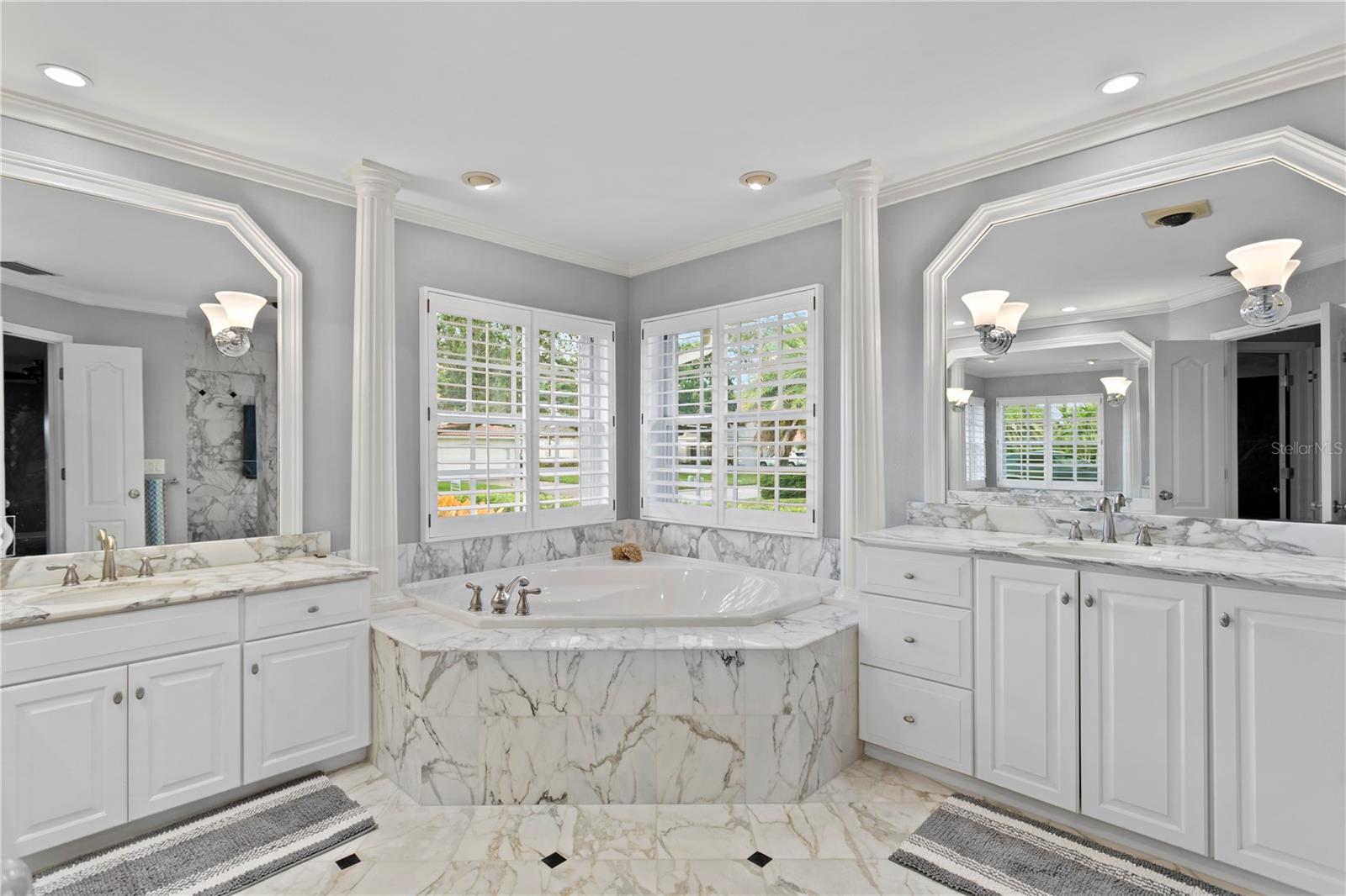 VENETIAN ISLES - Residential