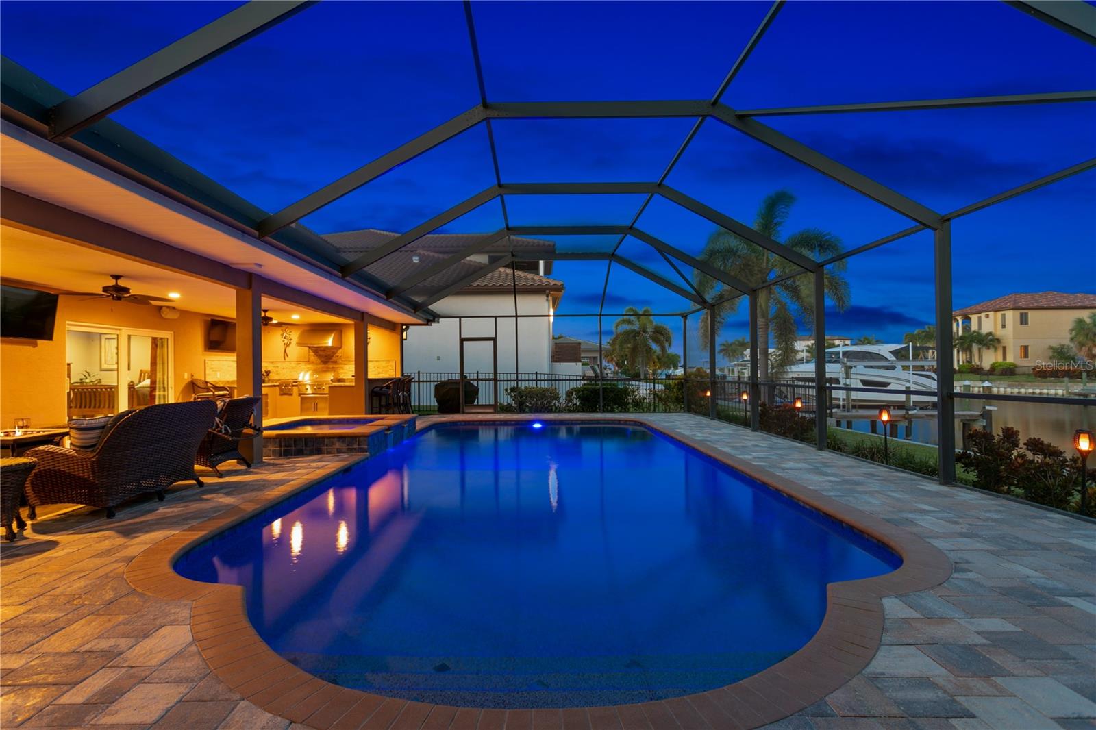 VENETIAN ISLES - Residential