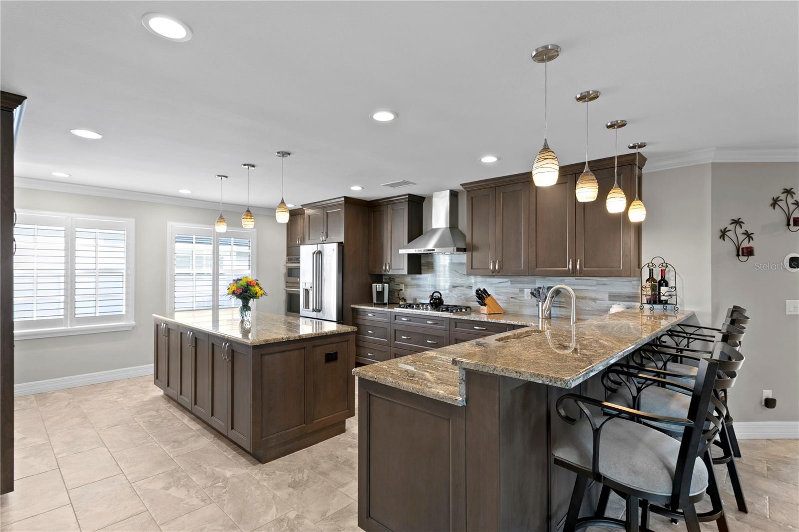 VENETIAN ISLES - Residential