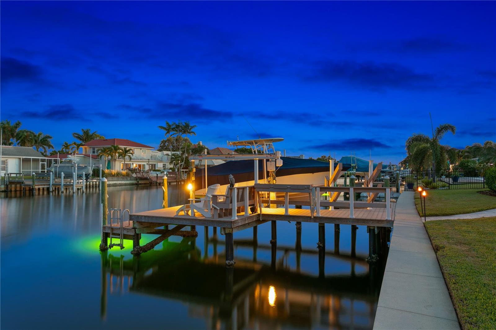 VENETIAN ISLES - Residential