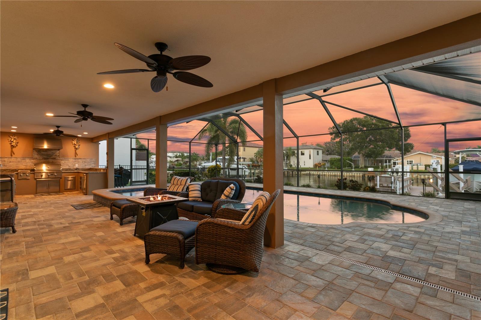 VENETIAN ISLES - Residential