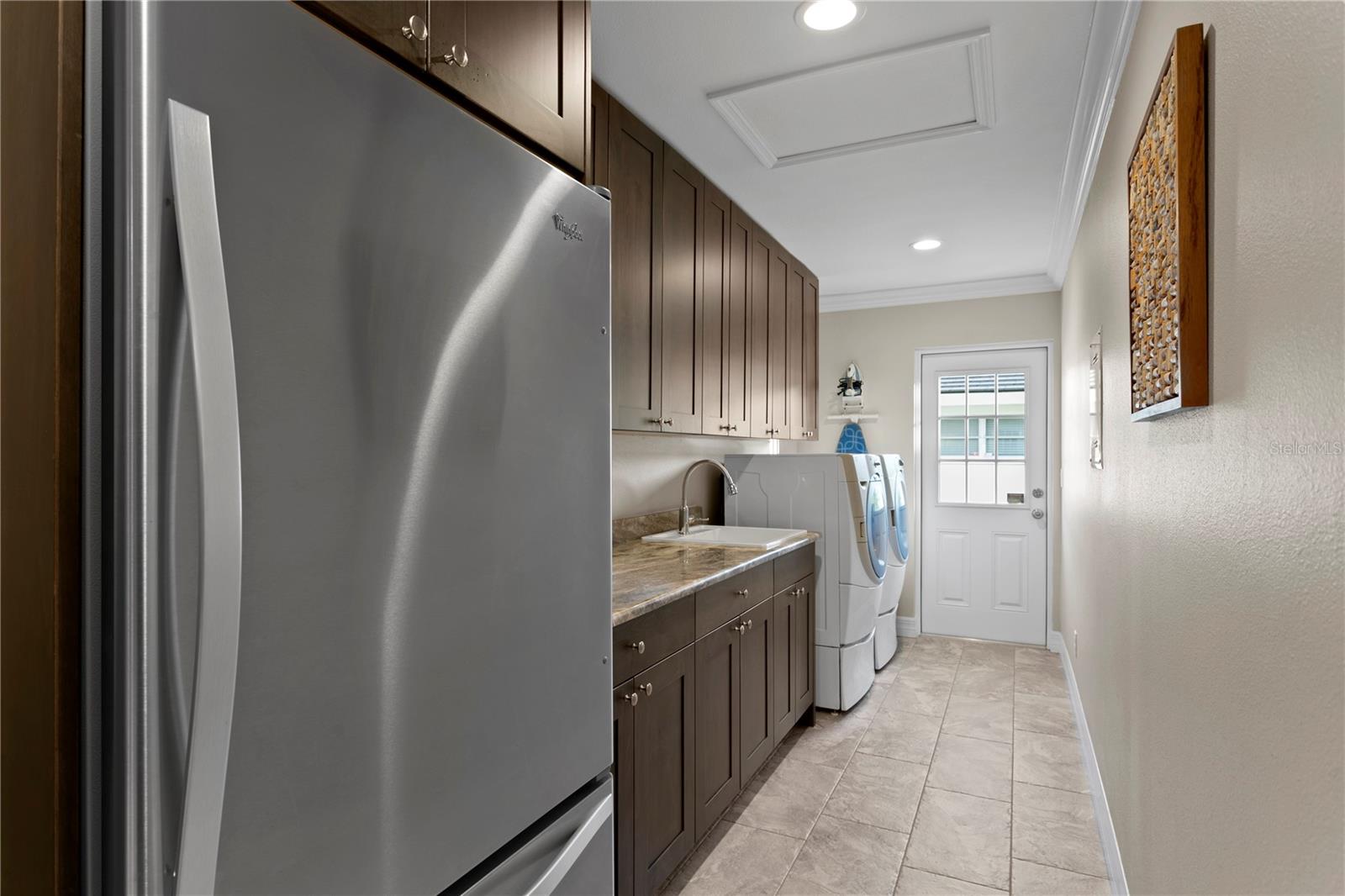 VENETIAN ISLES - Residential