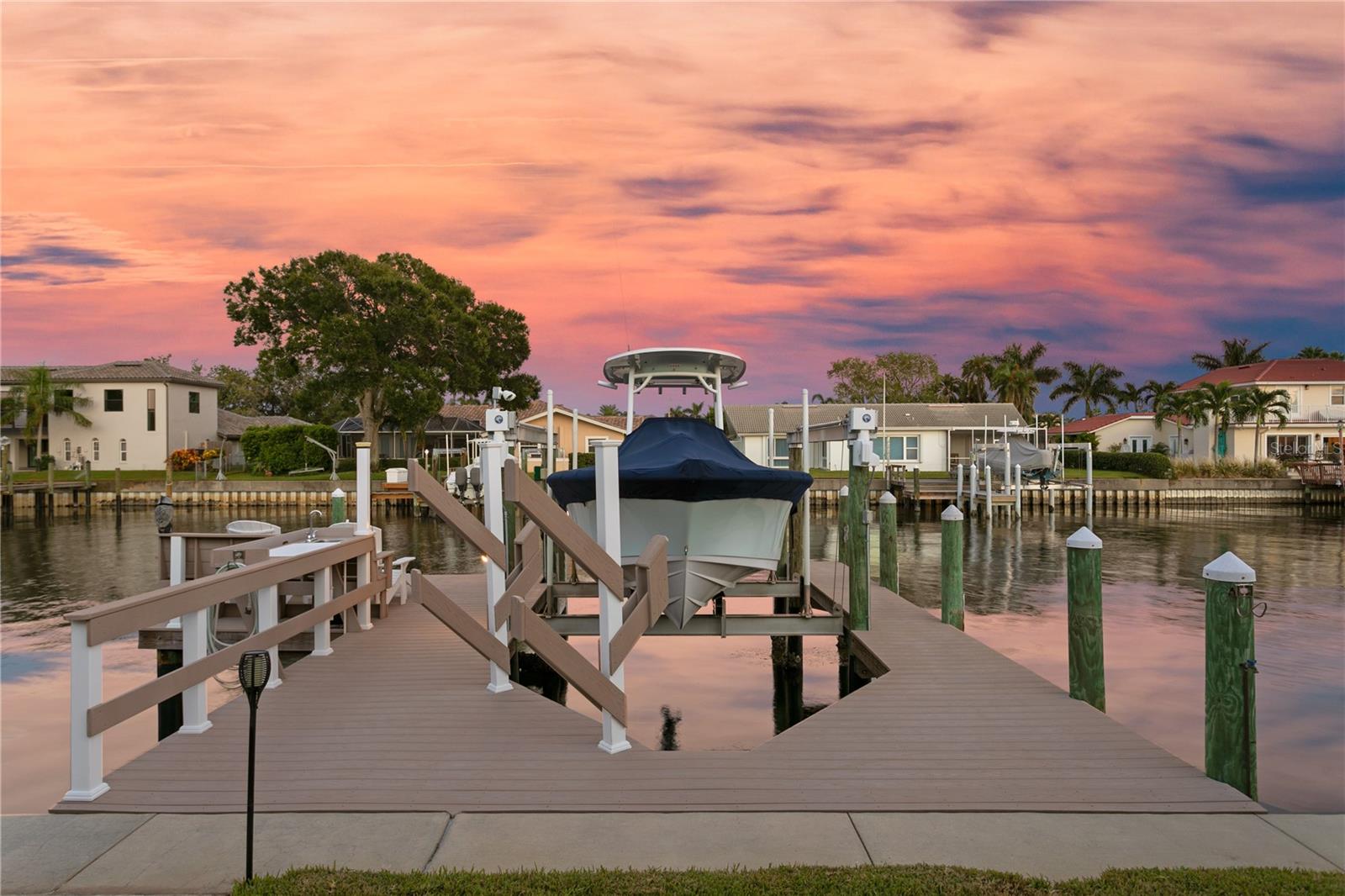 VENETIAN ISLES - Residential