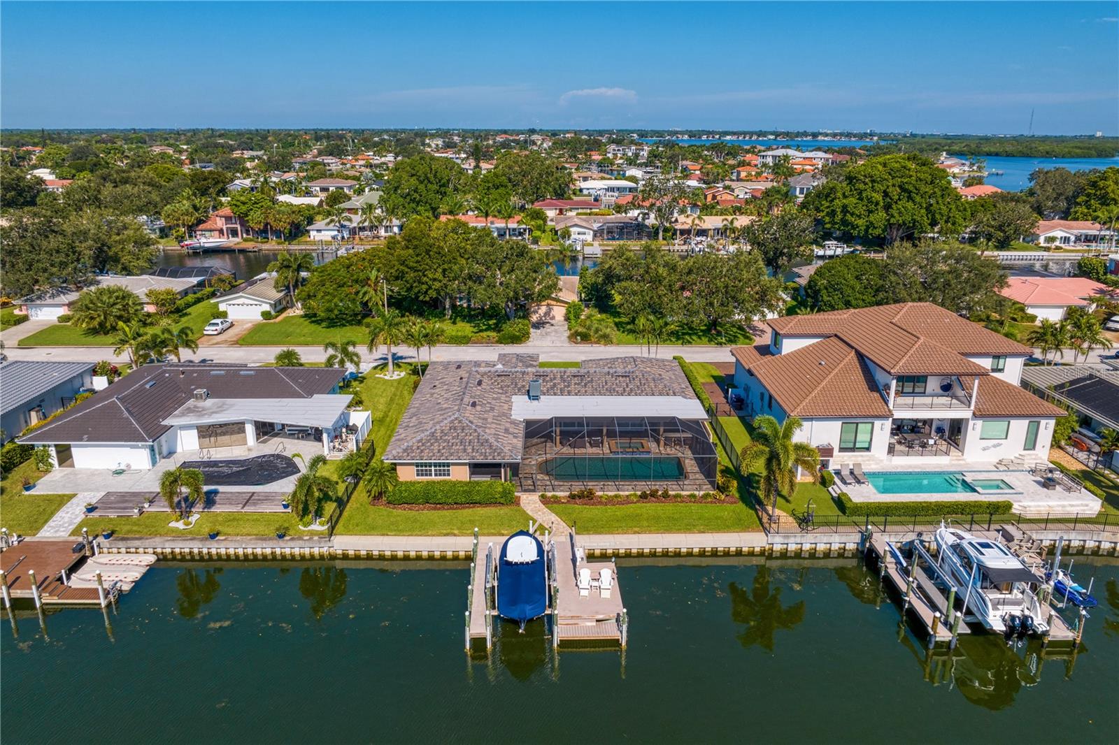 VENETIAN ISLES - Residential