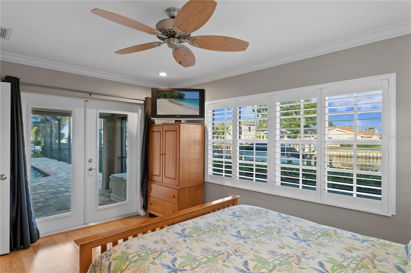 VENETIAN ISLES - Residential