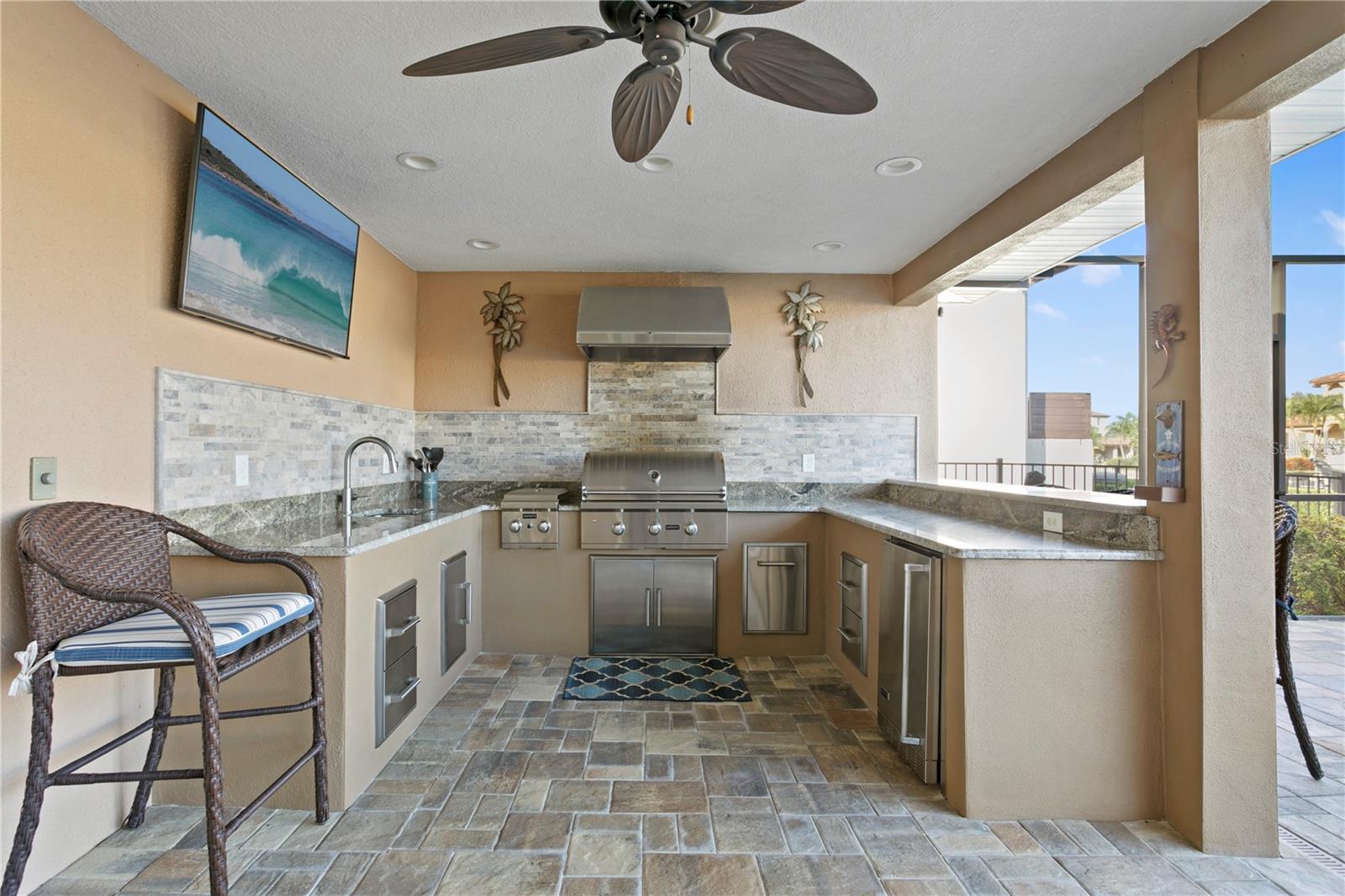 VENETIAN ISLES - Residential