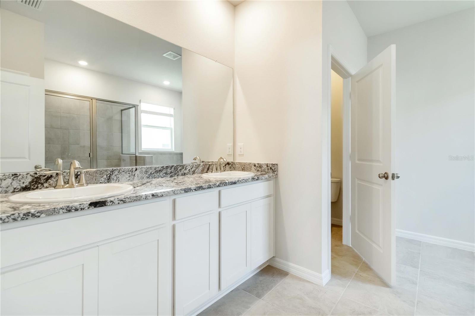 CODDINGTON PH II - Residential Lease