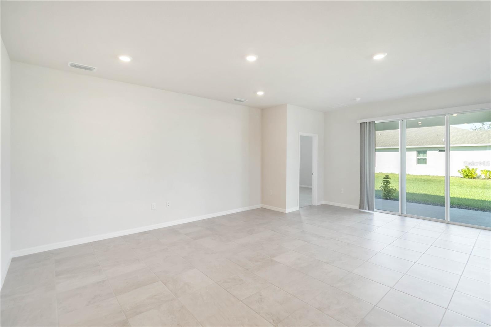 CODDINGTON PH II - Residential Lease