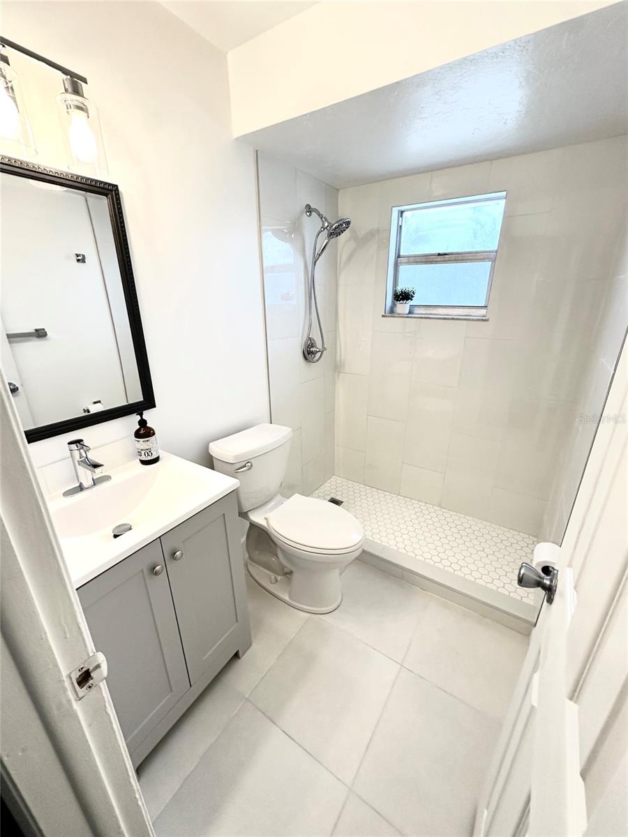 WARM MINERAL SPGS - Residential Income