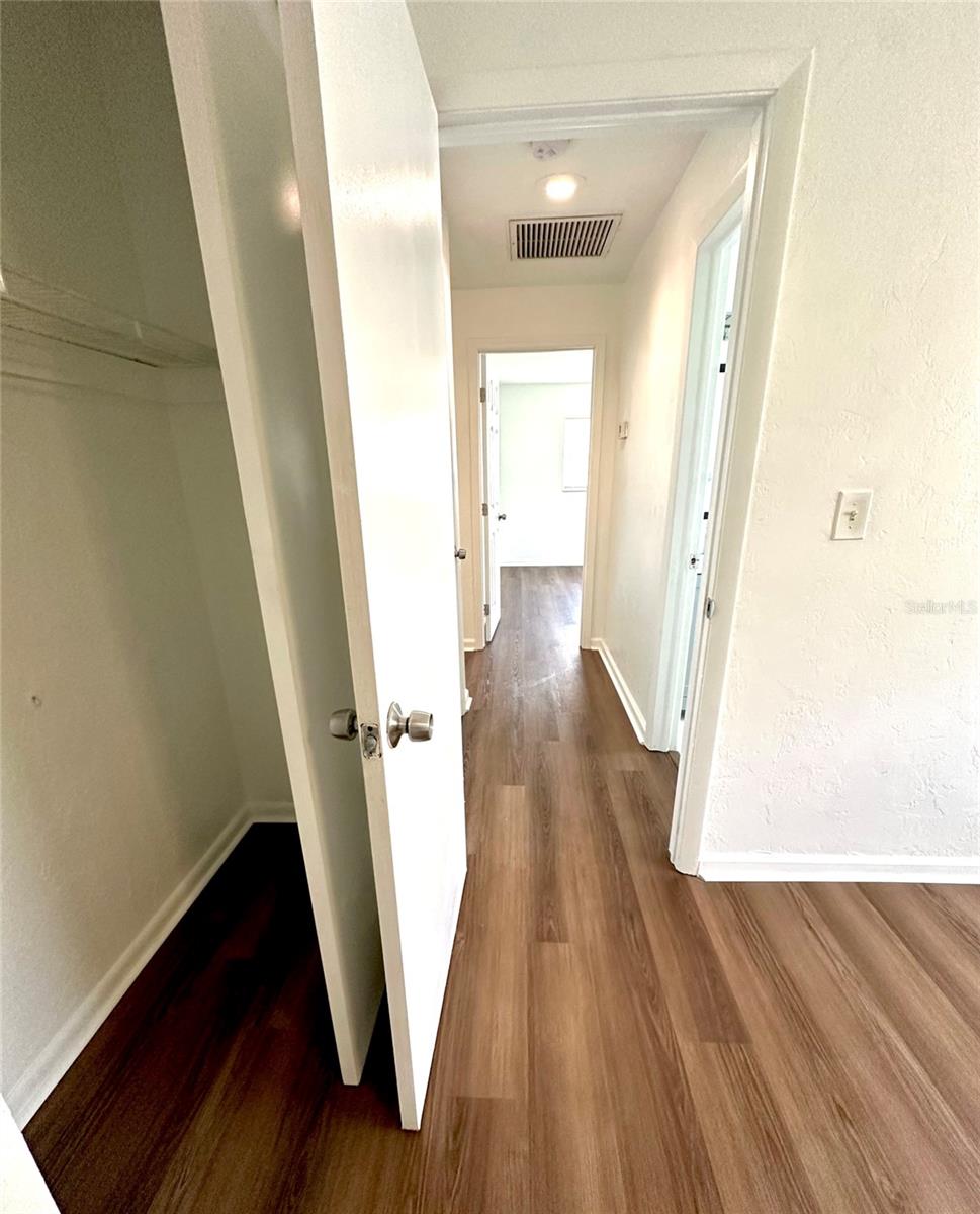 WARM MINERAL SPGS - Residential Income