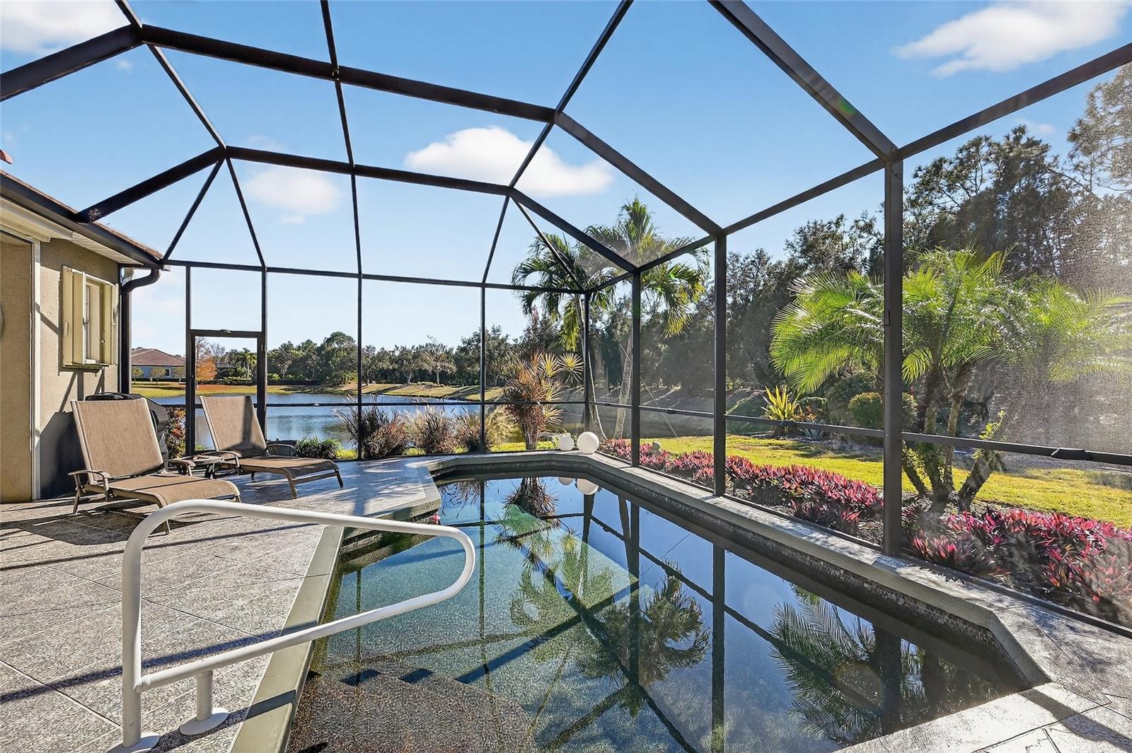 COUNTRY CLUB EAST AT LAKEWD RNCH QQ1 1 - Residential