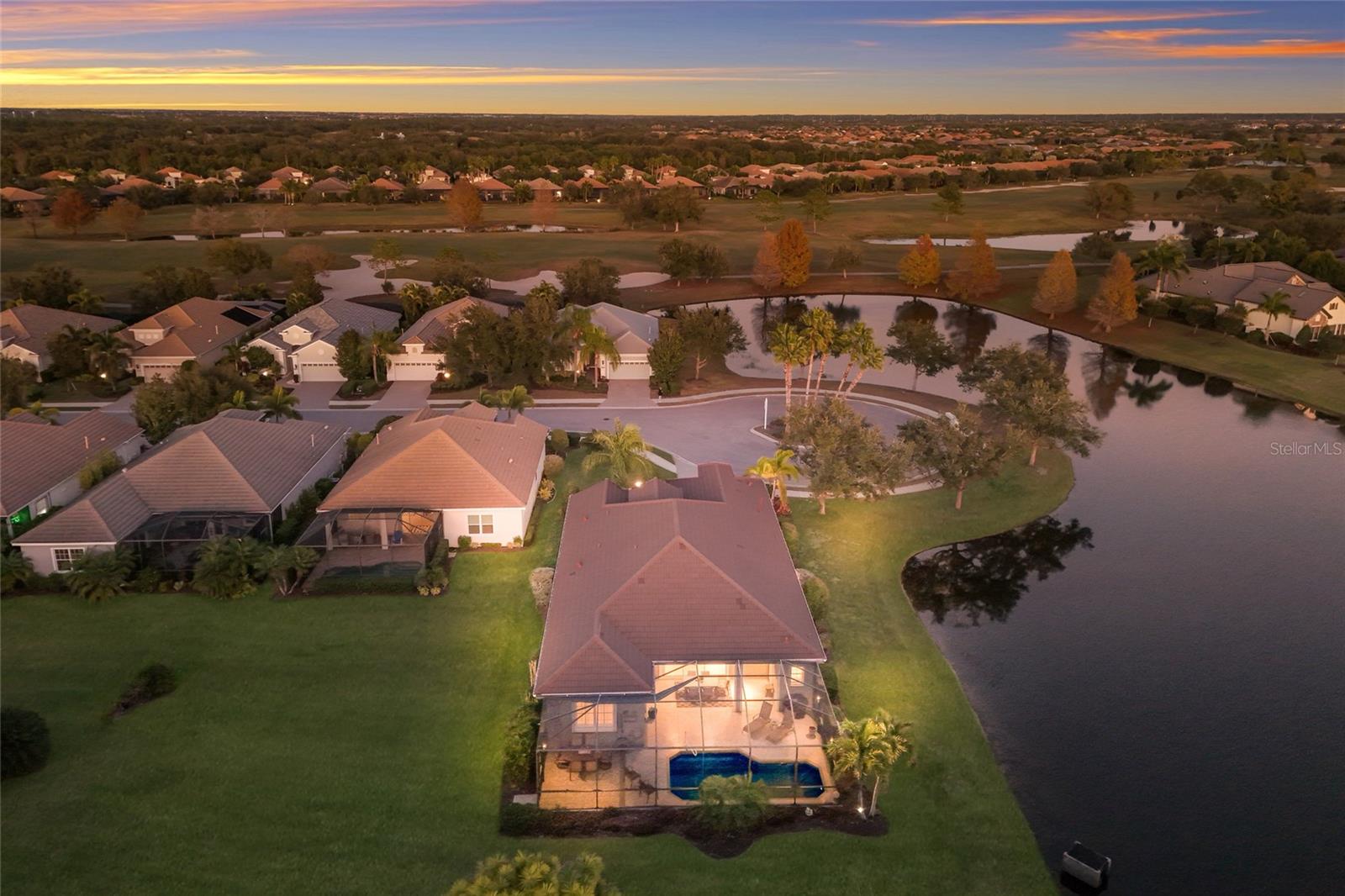 COUNTRY CLUB EAST AT LAKEWD RNCH QQ1 1 - Residential