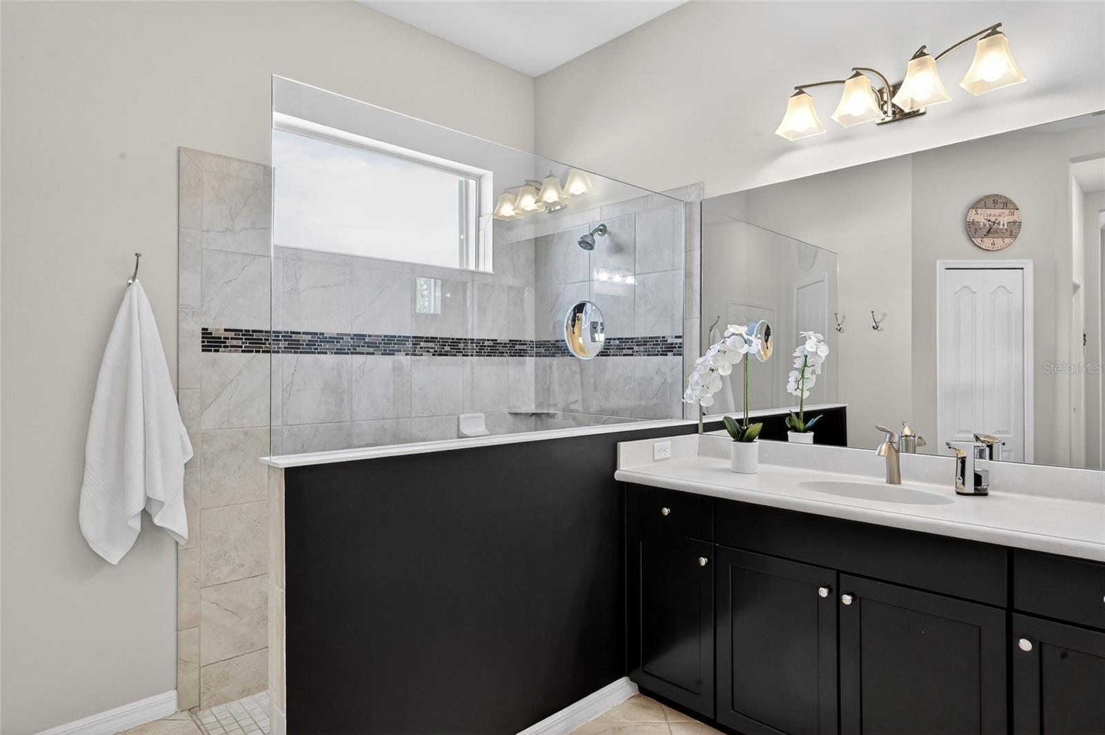 COUNTRY CLUB EAST AT LAKEWD RNCH QQ1 1 - Residential