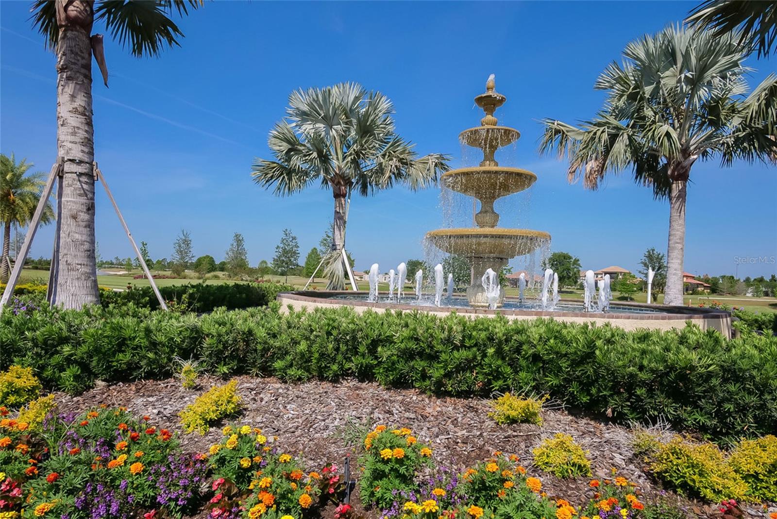 COUNTRY CLUB EAST AT LAKEWD RNCH QQ1 1 - Residential