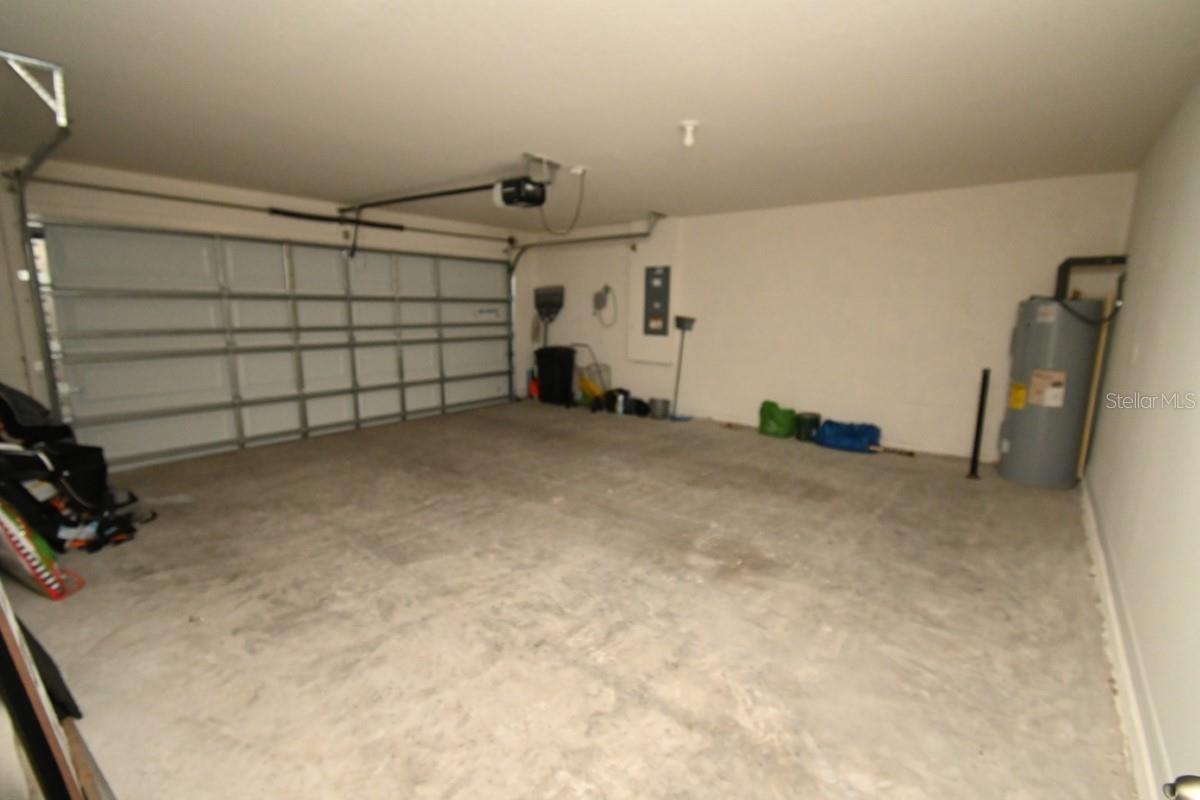 SUWANNEE LAKESIDE PH 2 & 3 - Residential