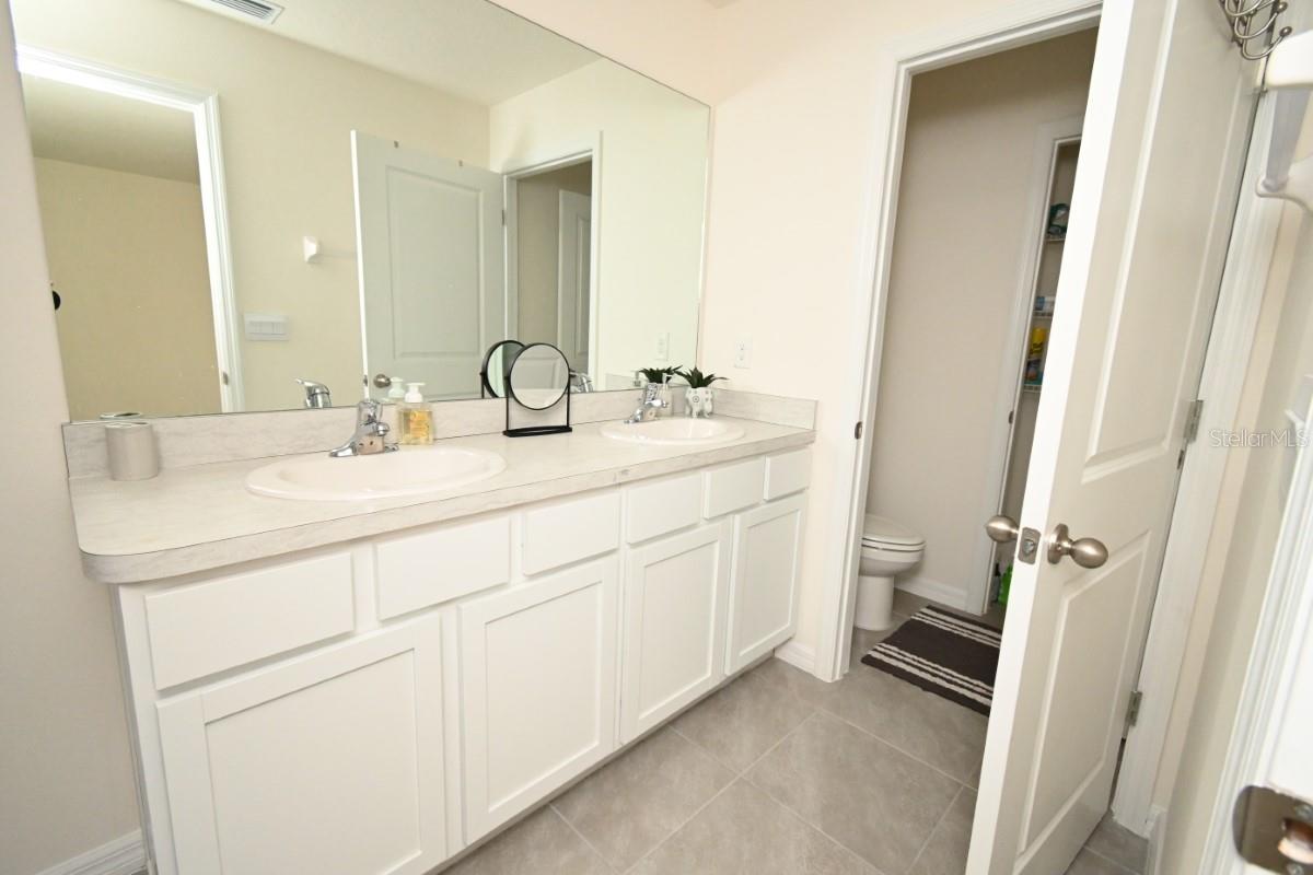 SUWANNEE LAKESIDE PH 2 & 3 - Residential