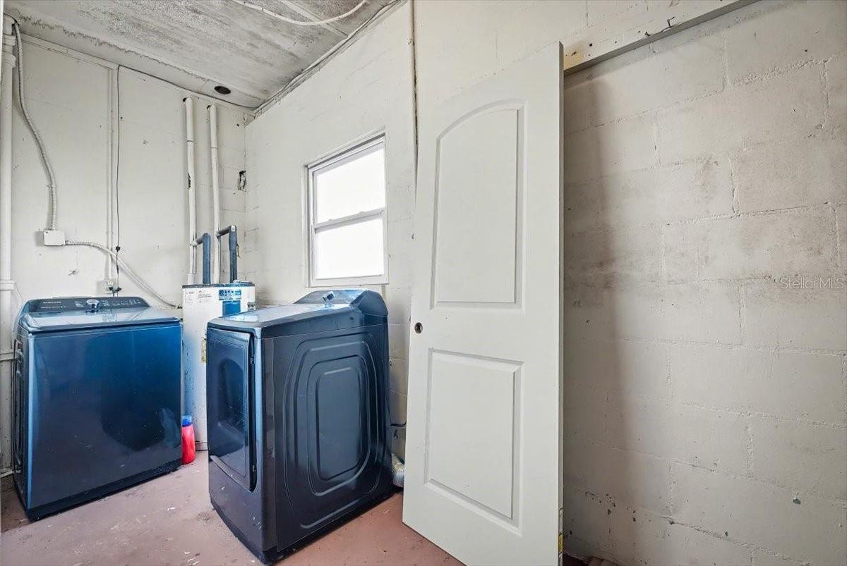 CEDAR HILLS ESTATE - Residential