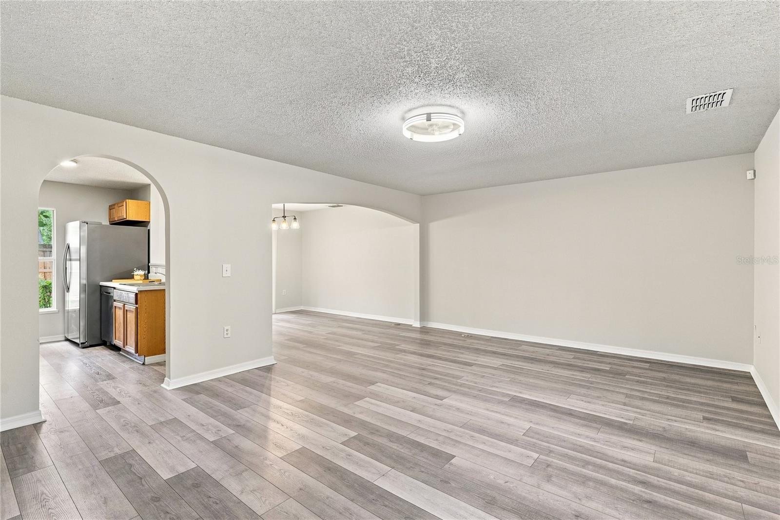 9912 ASHBURN LAKE DRIVE