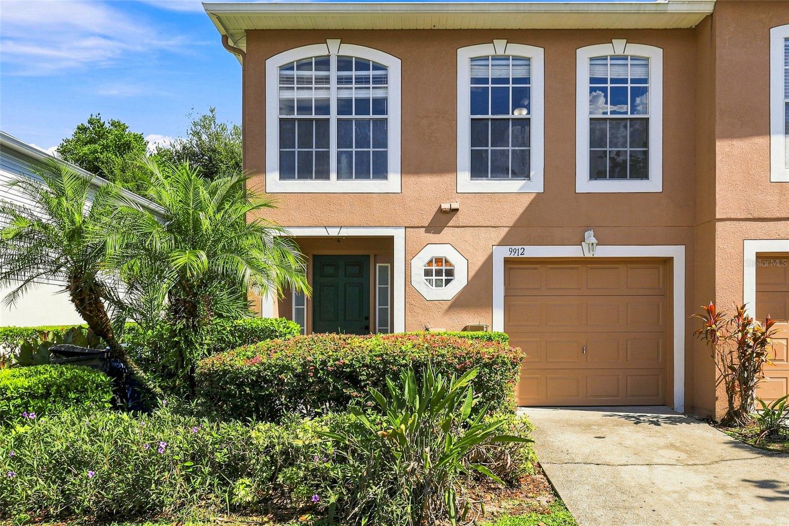 9912 ASHBURN LAKE DRIVE