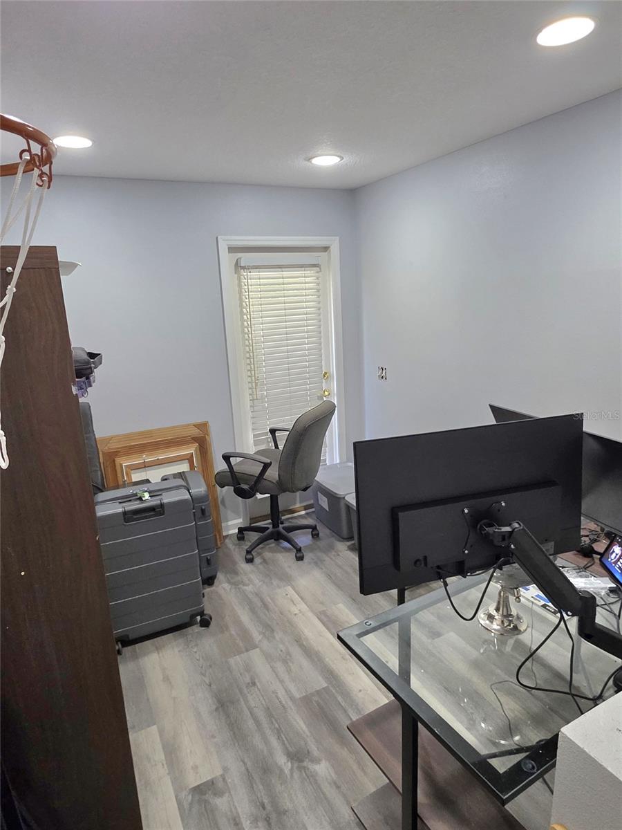 COLONY ACRES - Residential