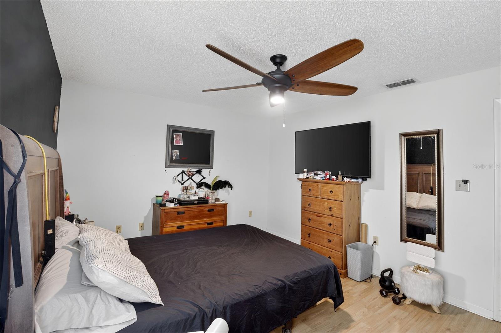 SANFORD PLACE - Residential
