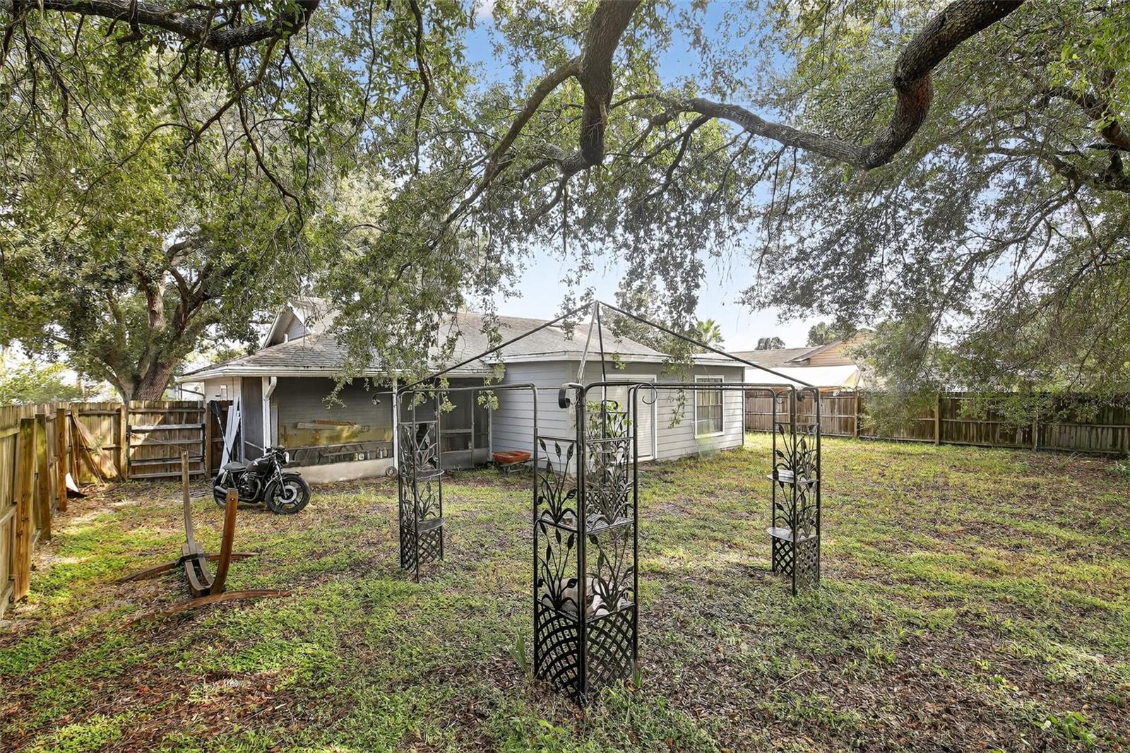 SANFORD PLACE - Residential