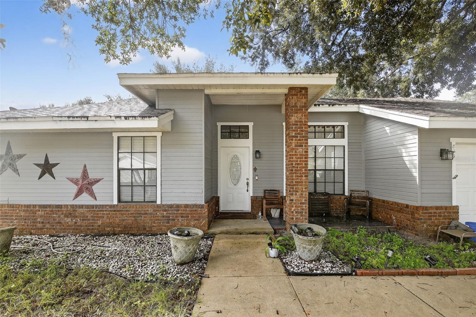 SANFORD PLACE - Residential