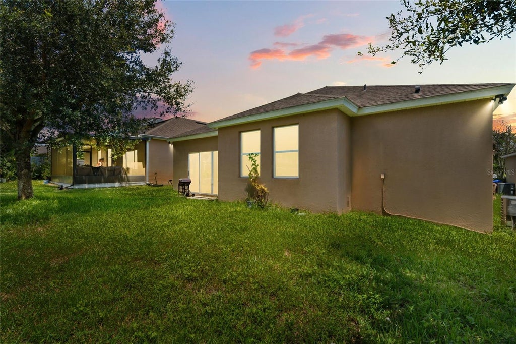 Photo of 1142 Grand Hilltop Drive, Apopka, FL 32703 (MLS # O6431772)