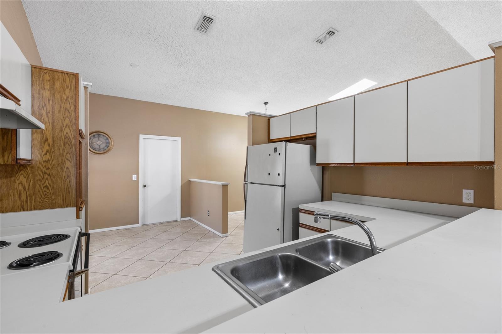 ALAFAYA WOODS PH 5 - Residential