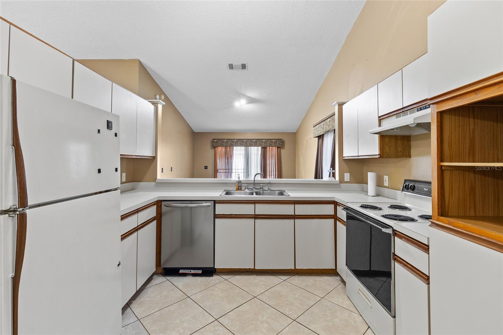 ALAFAYA WOODS PH 5 - Residential