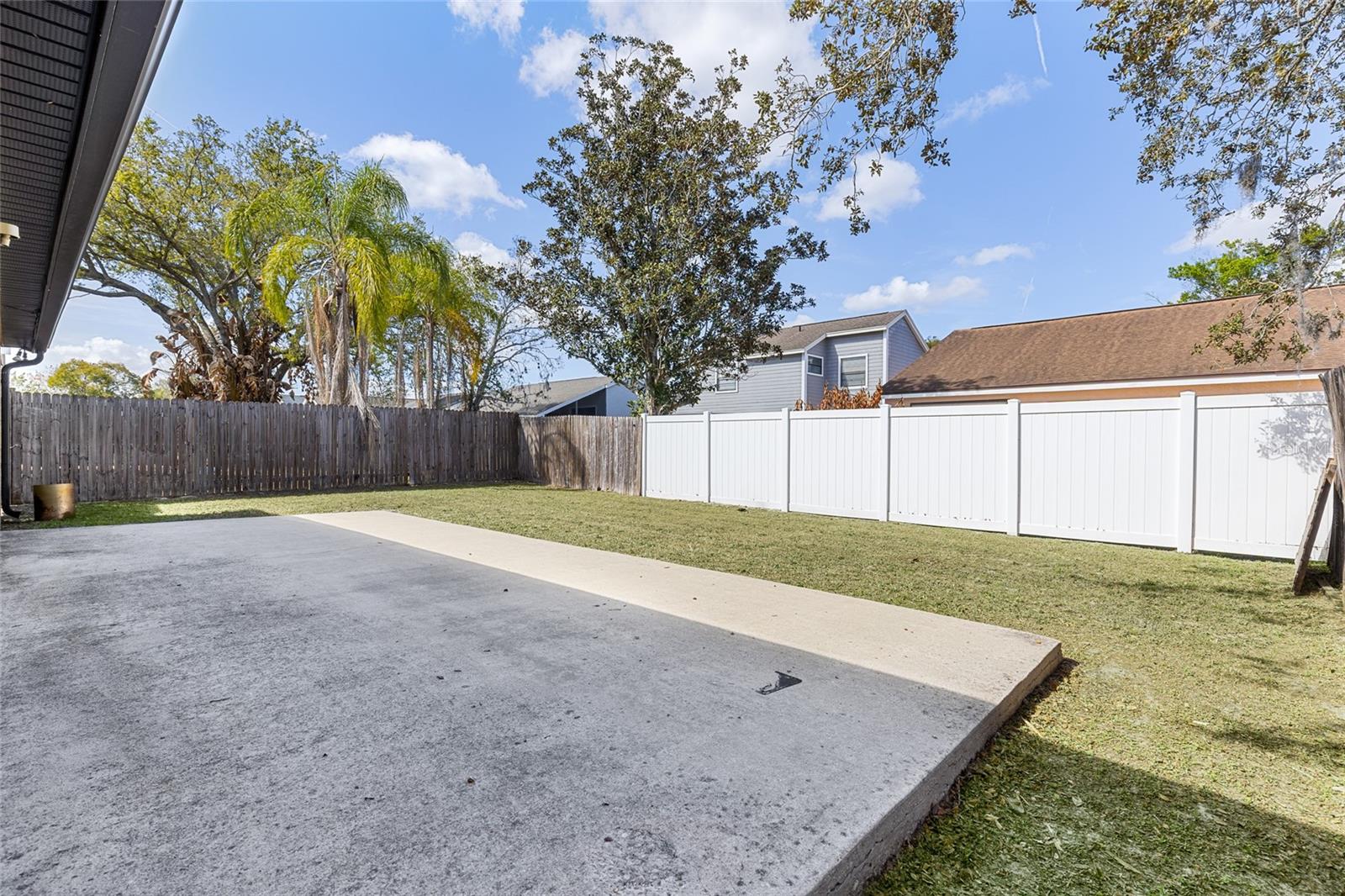 ALAFAYA WOODS PH 5 - Residential