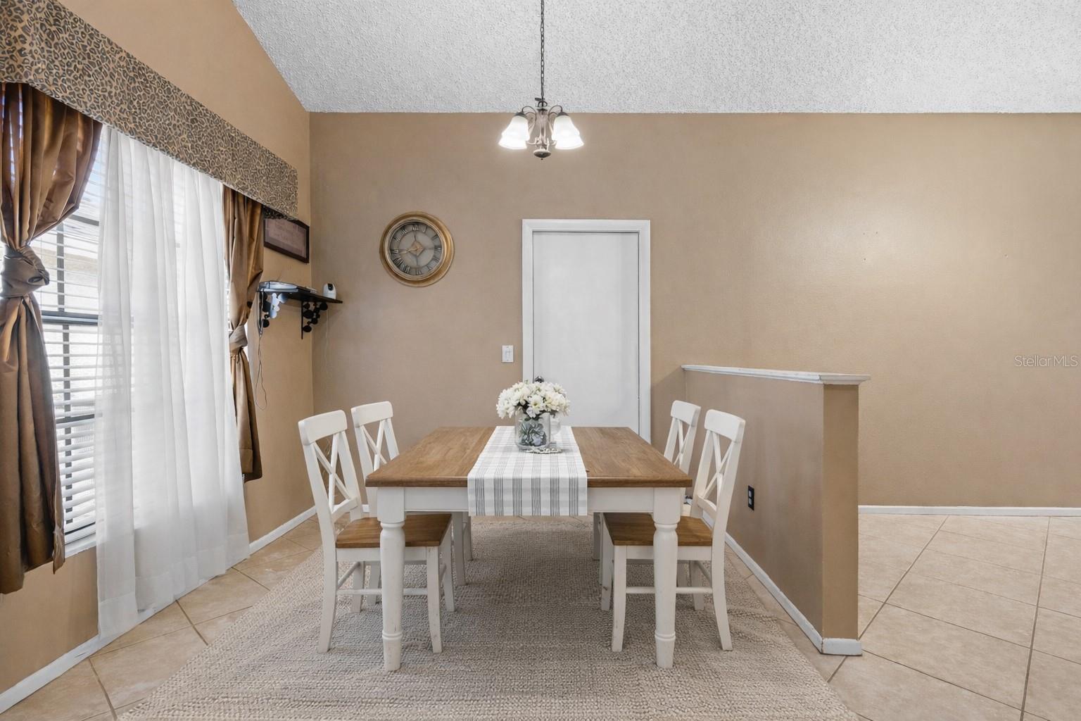 ALAFAYA WOODS PH 5 - Residential