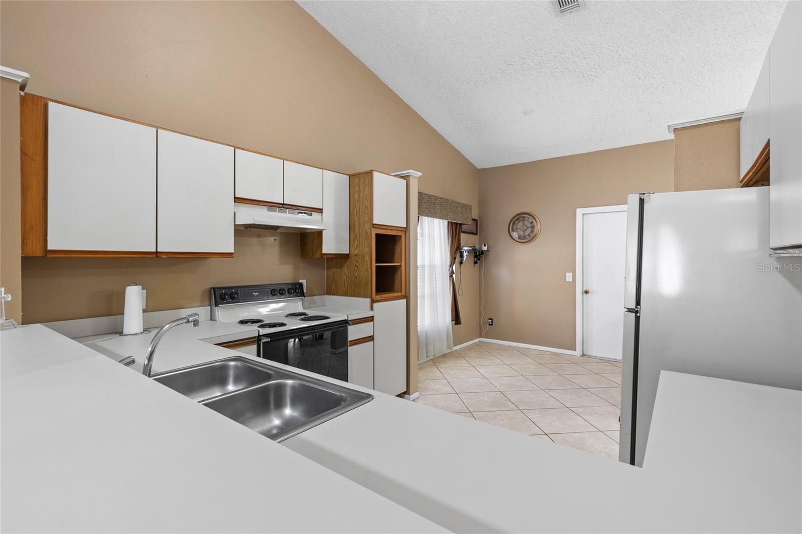 ALAFAYA WOODS PH 5 - Residential