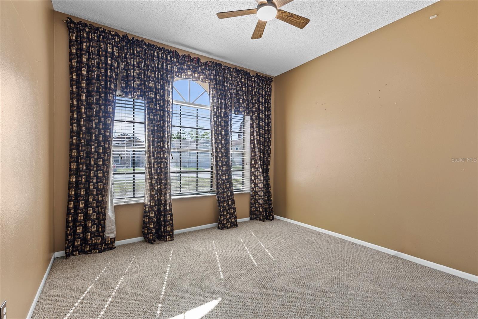 ALAFAYA WOODS PH 5 - Residential