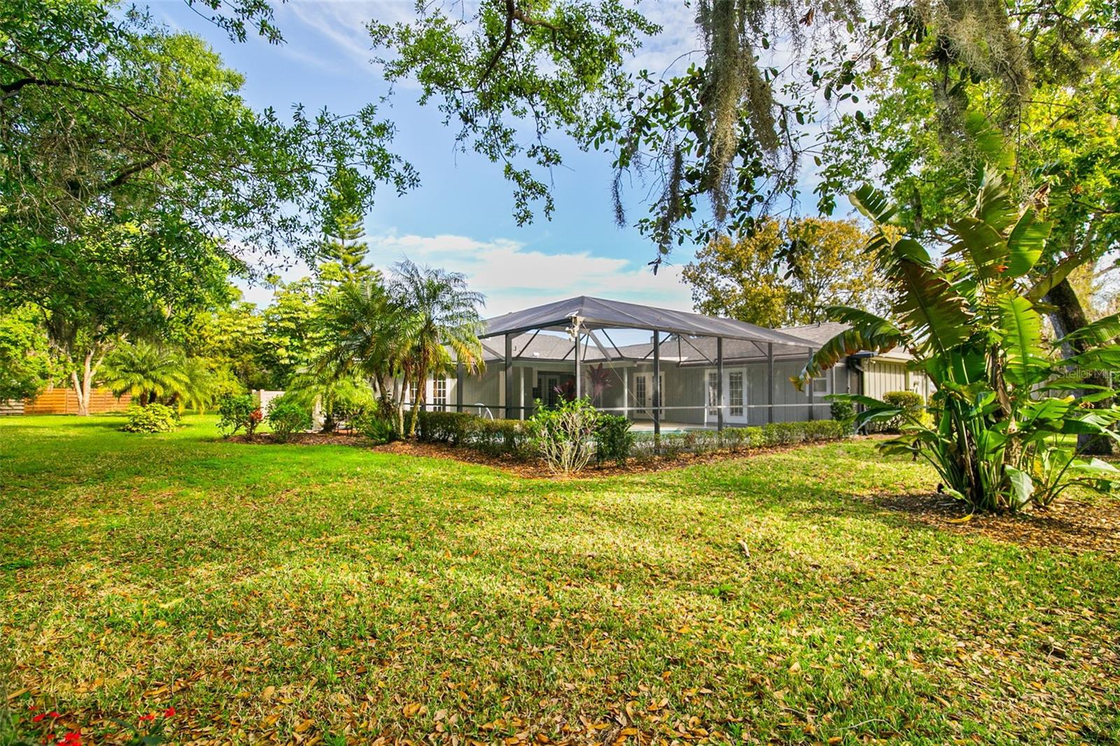 DESOTO LAKES COUNTRY CLUB COLONY 5 - Residential