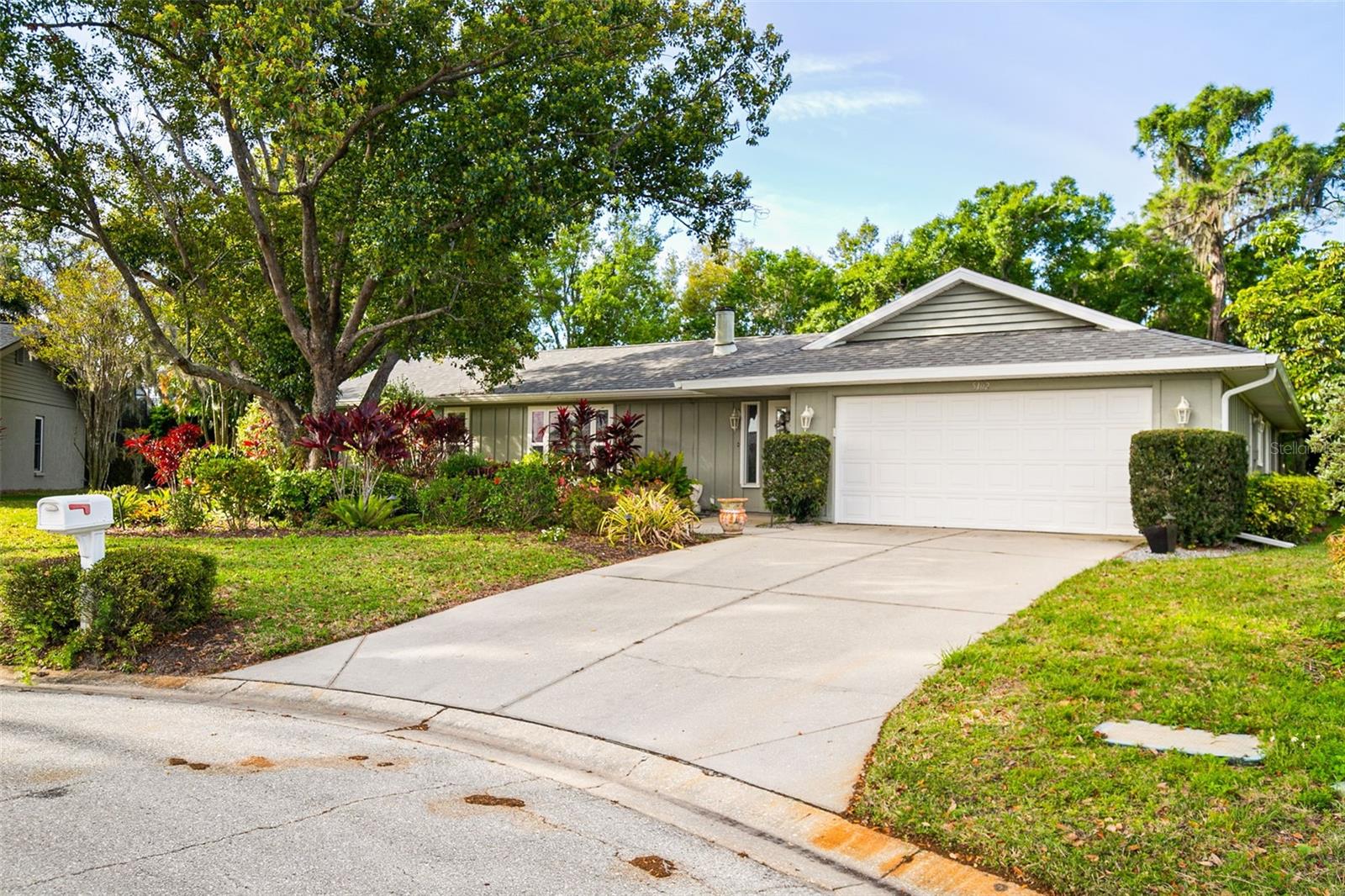 DESOTO LAKES COUNTRY CLUB COLONY 5 - Residential