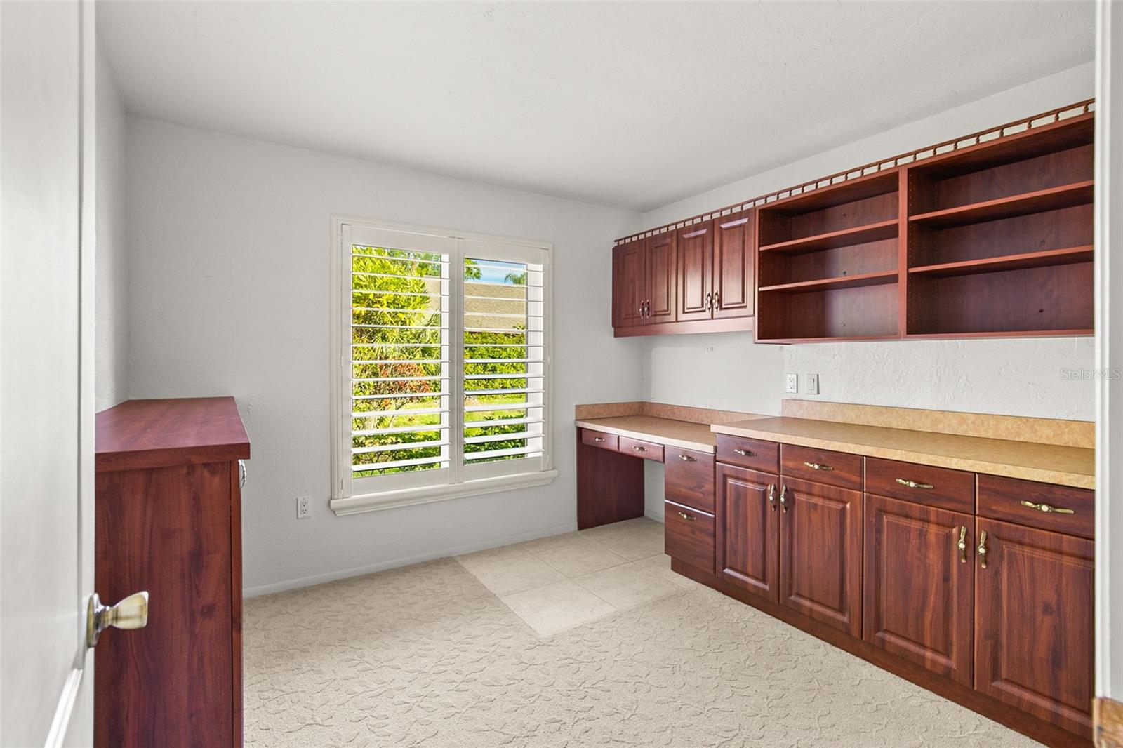 DESOTO LAKES COUNTRY CLUB COLONY 5 - Residential