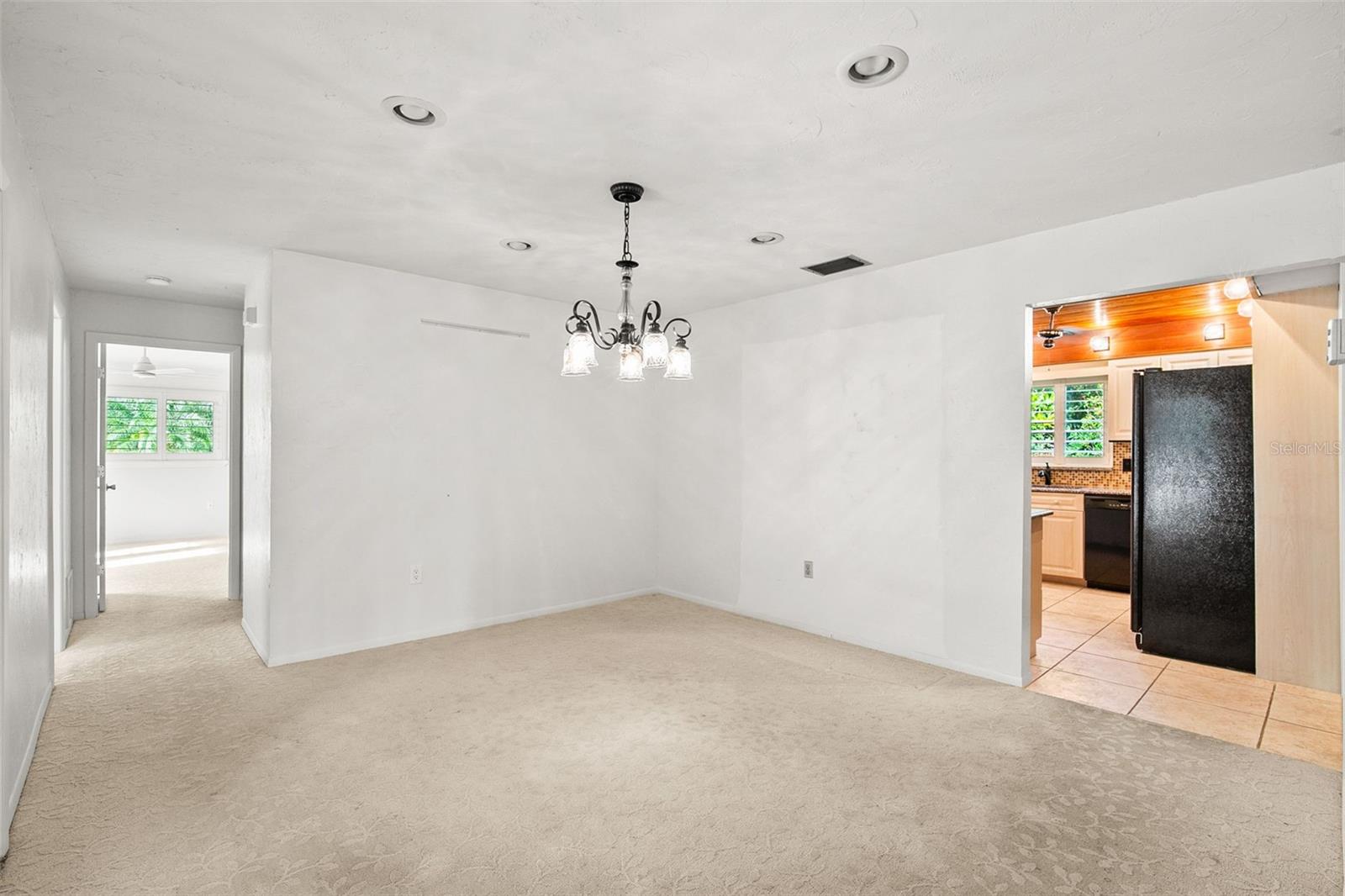 DESOTO LAKES COUNTRY CLUB COLONY 5 - Residential