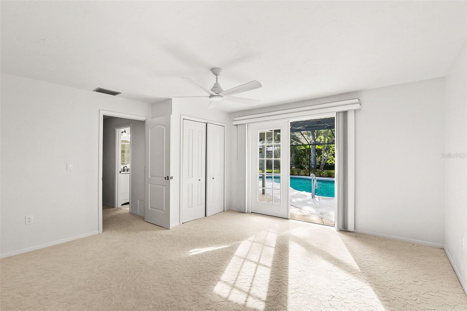 DESOTO LAKES COUNTRY CLUB COLONY 5 - Residential