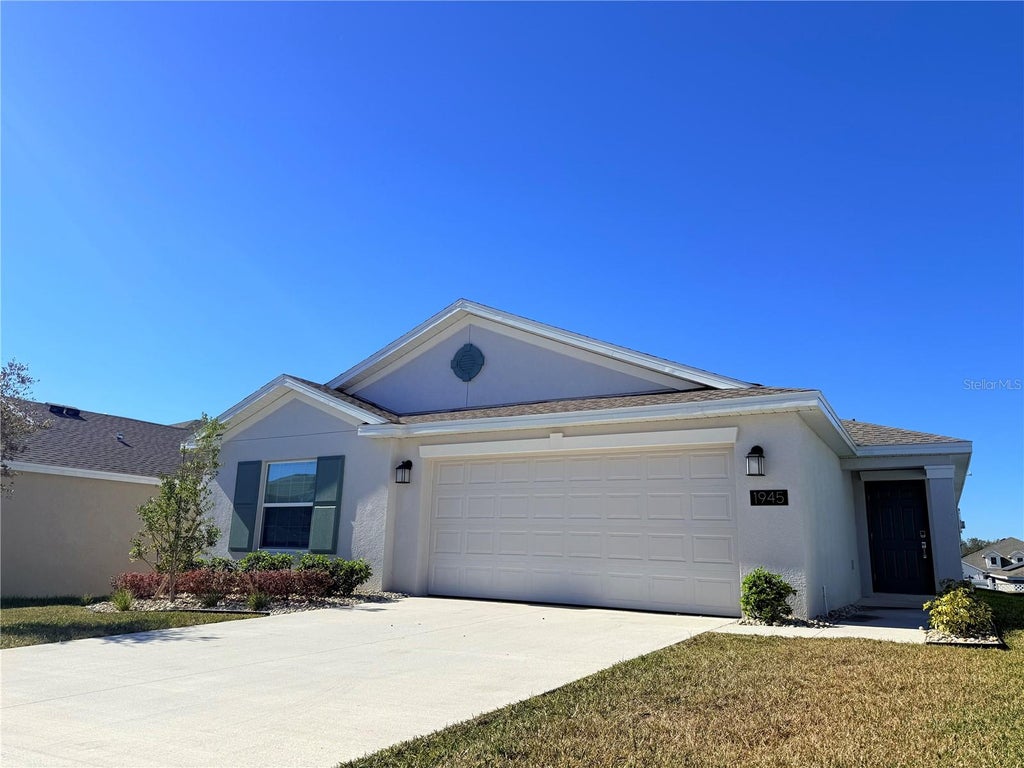 Photo of 1945 Heart Lake Drive, Groveland, FL 34736 (MLS # O6450723)