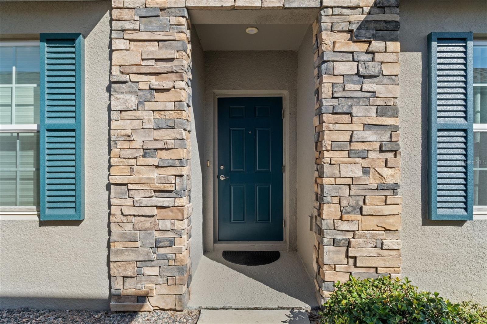 147 VOLTAIRE DRIVE