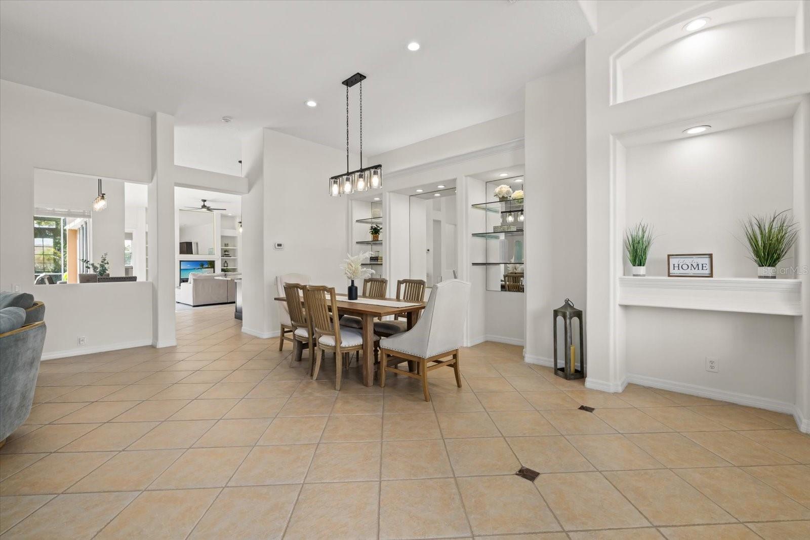 6916 RIVERSEDGE STREET CIRCLE