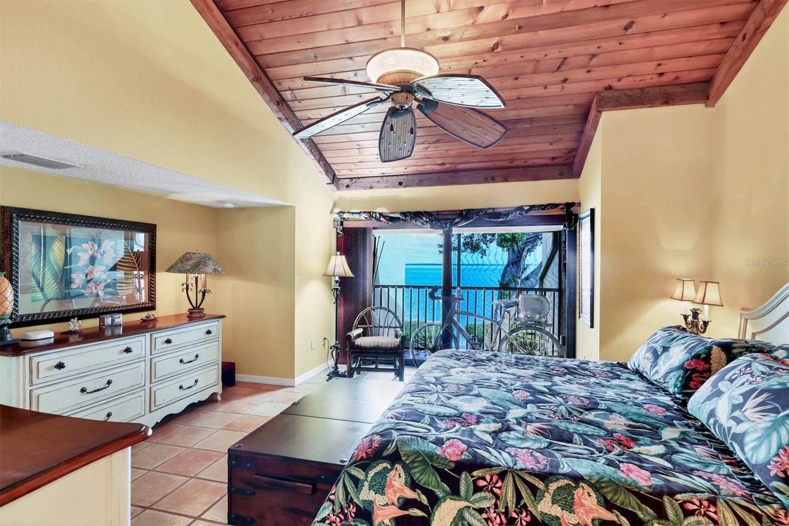 5270 GULF OF MEXICO DRIVE 508