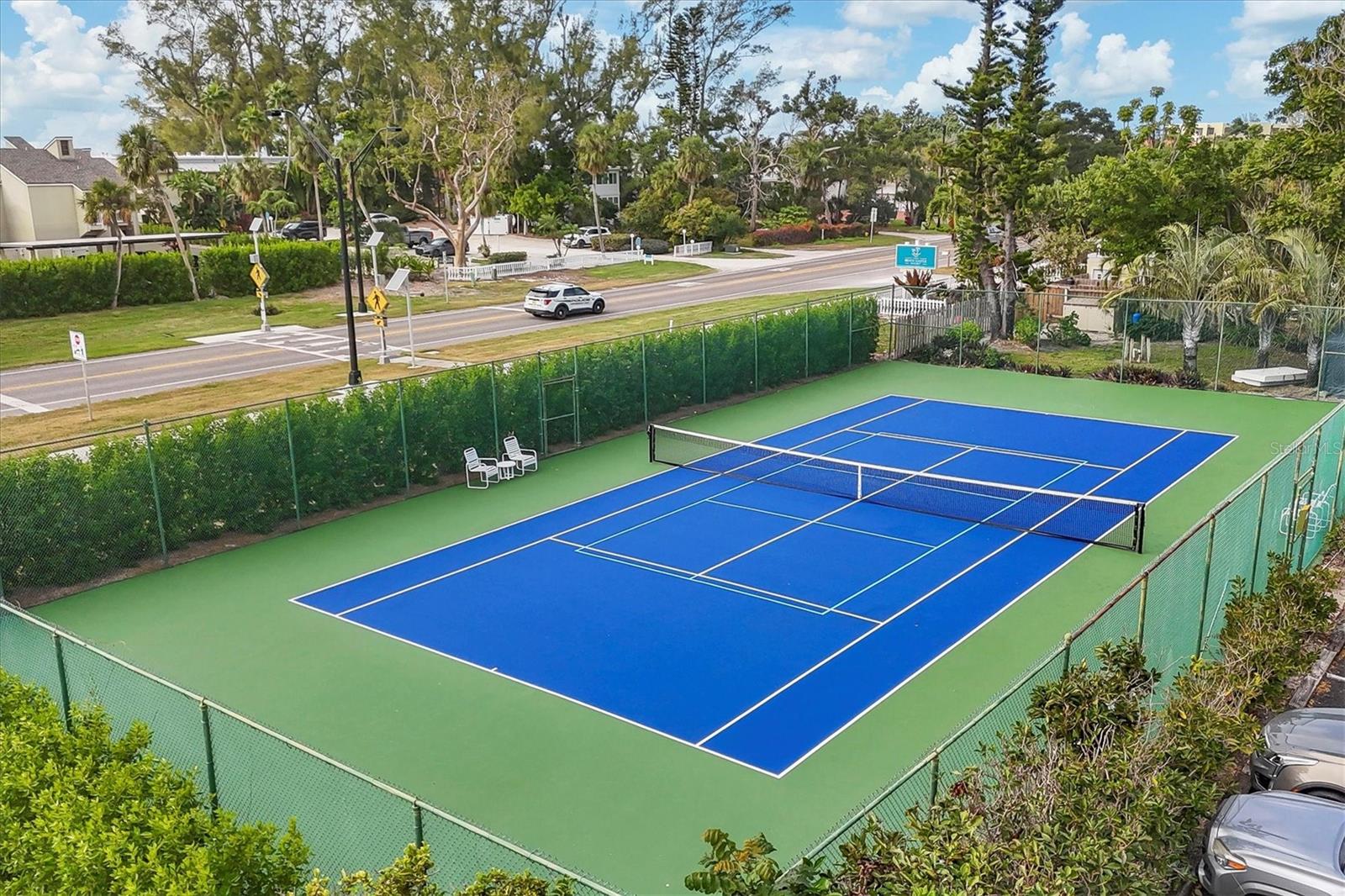 THE BANYAN BAY CLUB - Residential