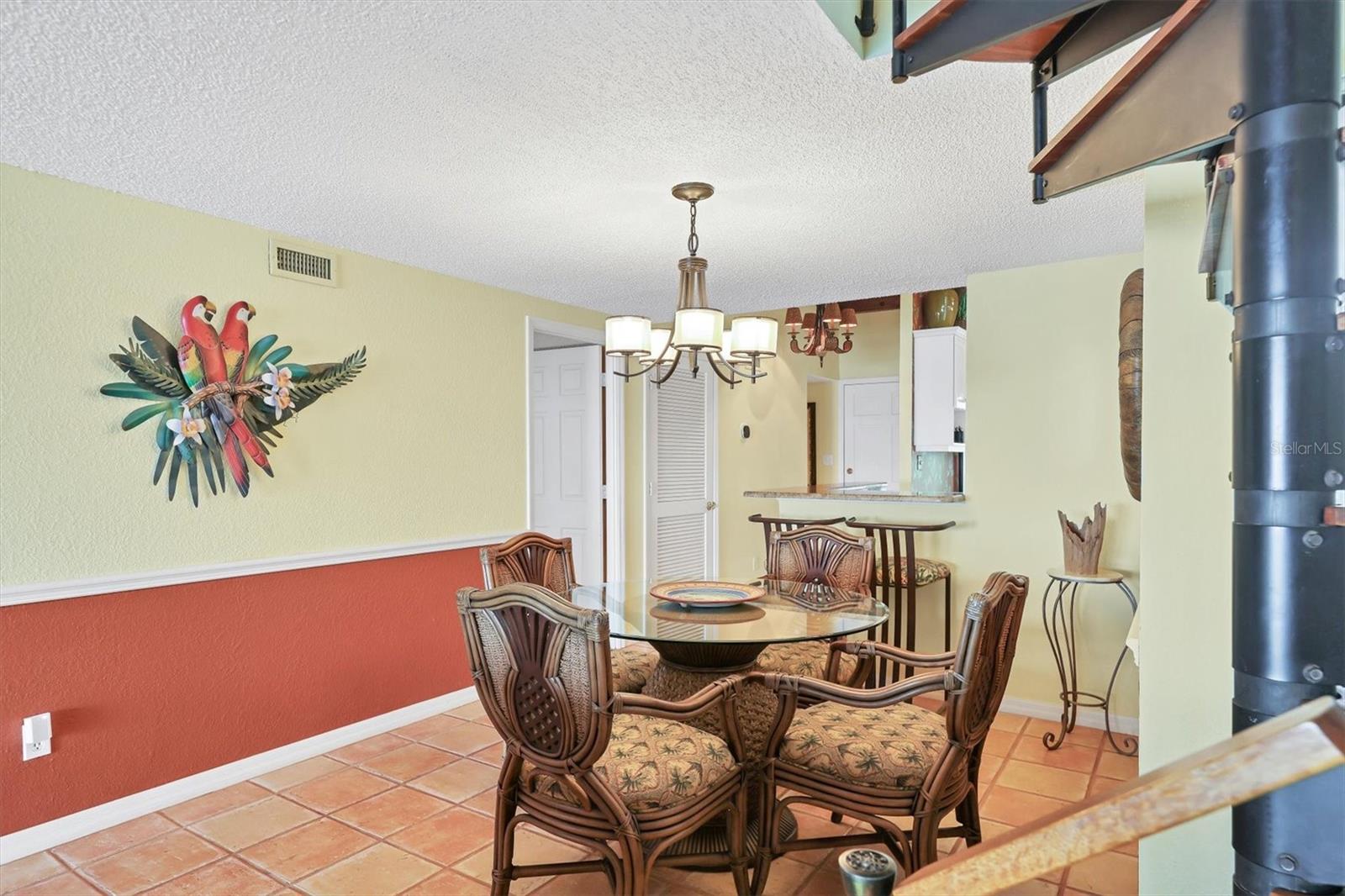 THE BANYAN BAY CLUB - Residential