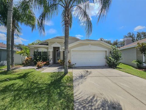 Photo of 3111 Cranes Cove Loop, Kissimmee, FL 34741 (MLS # O6333762)