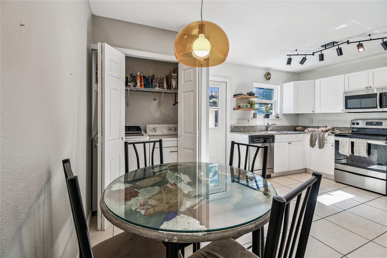 RIVERBEND MANOR - Residential