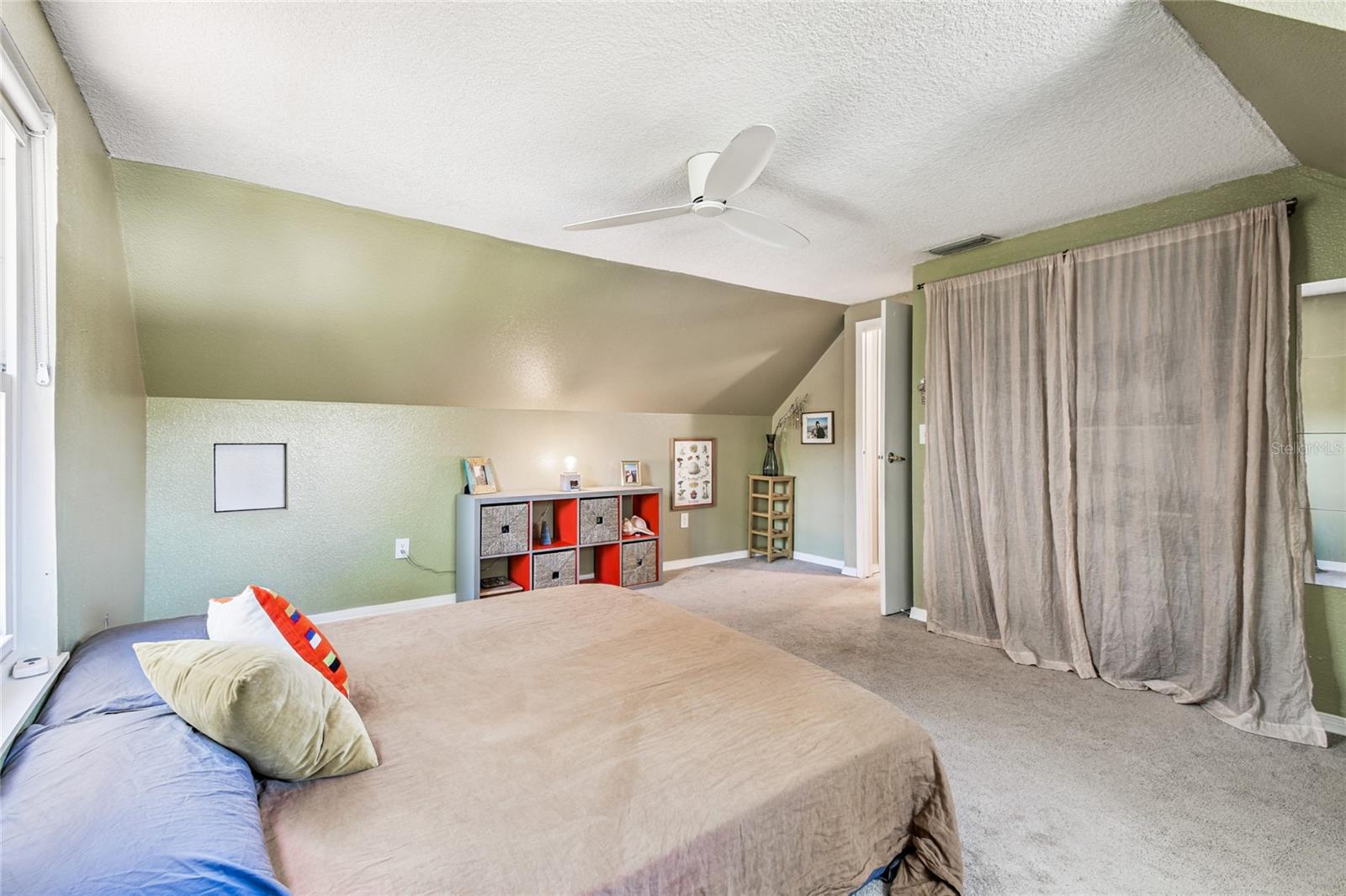 RIVERBEND MANOR - Residential