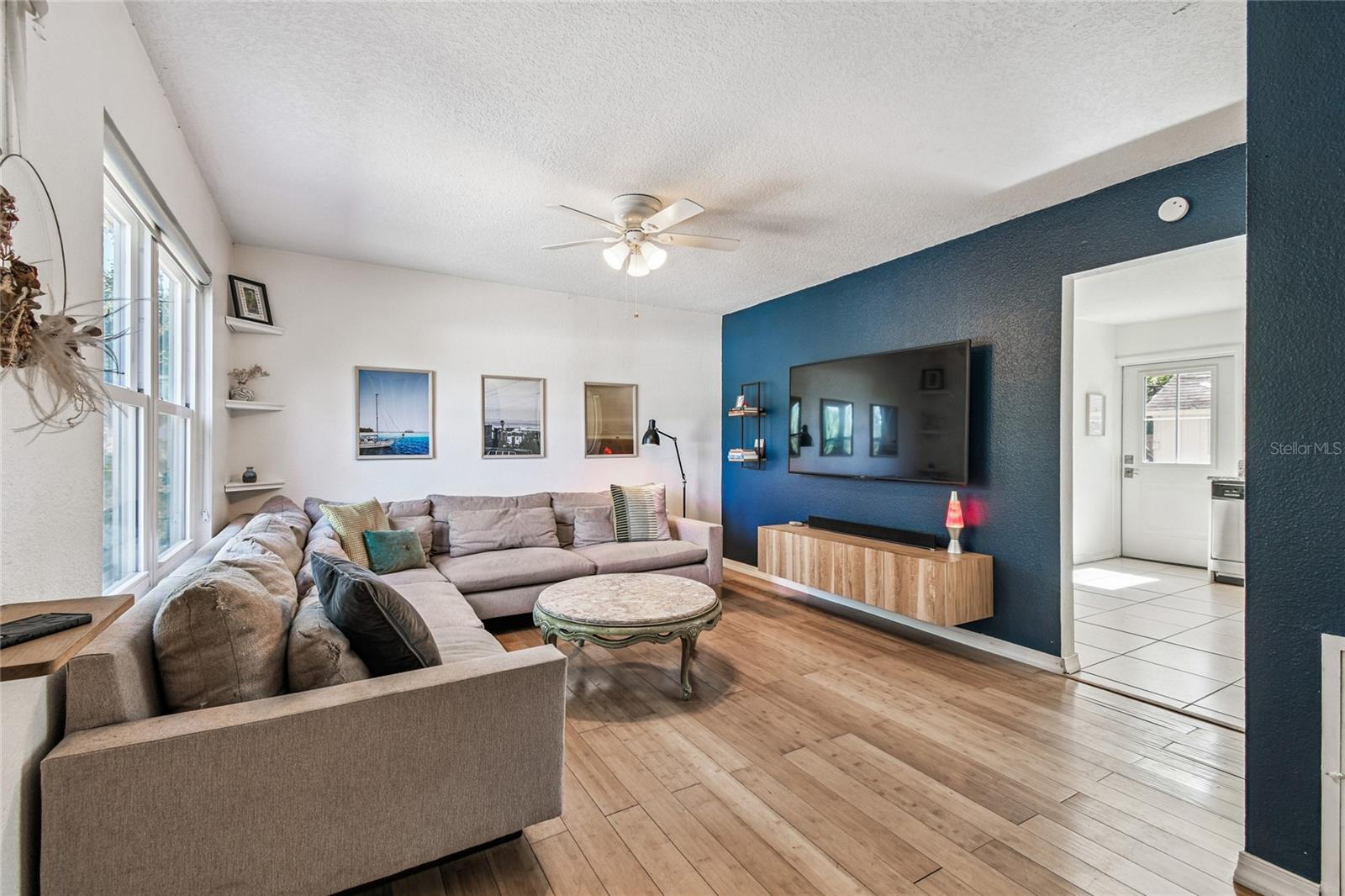 RIVERBEND MANOR - Residential